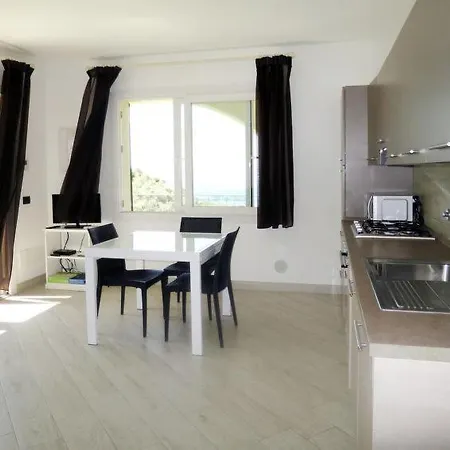 Sleeps 7 Pool Air Con Wifi *