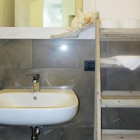 Sleeps 7 Pool Air Con Wifi *