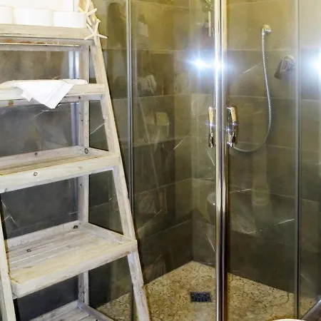 Διαμέρισμα Sleeps 7 Pool Air Con Wifi
