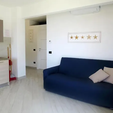 Sleeps 7 Pool Air Con Wifi Διαμέρισμα